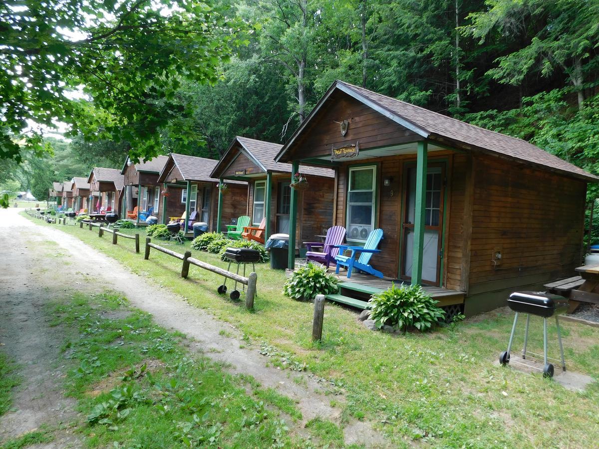 Pine Crest Motel & Cabins Barton 외부 사진